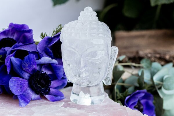 Buddhakopf aus Bergkristall