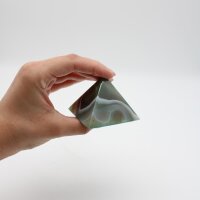 Pyramide Achat grün gefärbt, Größe 2