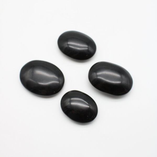 Seifensteine Obsidian schwarz, verschiedene Größen
