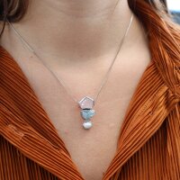 Kette mit Anhänger Rosenquarz, Aquamarin und Perle