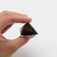 Pyramide Schungit Orgonit mit Kupferspirale