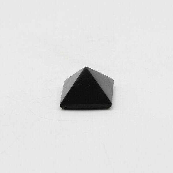 Pyramide Schungit ca. 3,5 x 3,5 cm