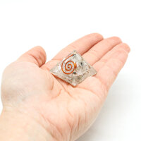 Pyramide Mondstein Orgonit 3 x 3 cm miit Kupferspirale